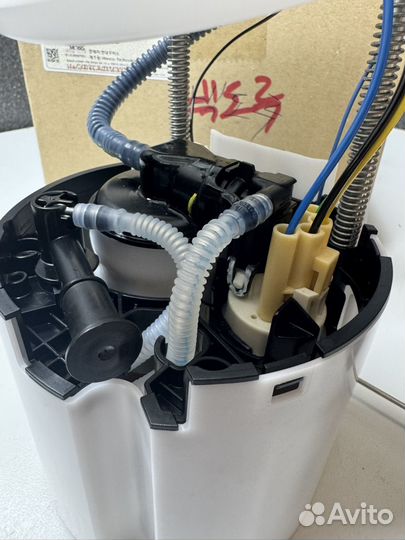 Топливный насос в сборе Kia Stinger 2.0