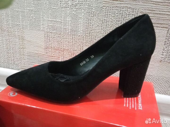 Туфли женские 39 размер черные