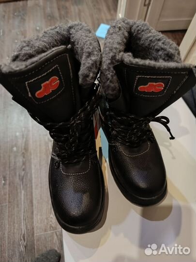 Ботинки мужские зимние 41 размер новые