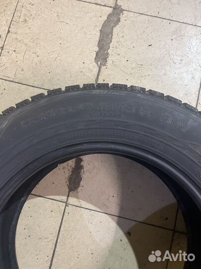 Nokian Tyres Hakkapeliitta R2 SUV 225/65 R17 106R