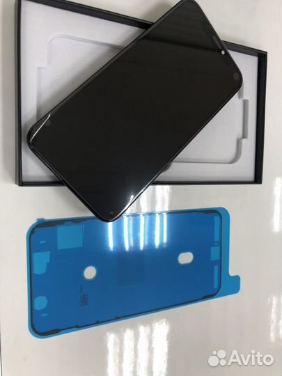 iPhone X, XR, 11 дисплей