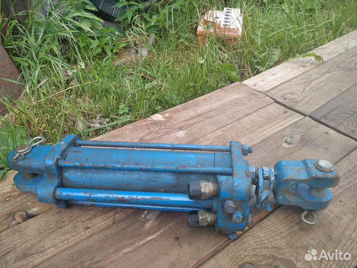 Цилиндр гидравлический 75*200