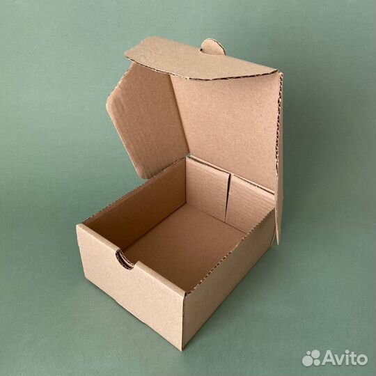 Крафтовая коробка 20 х 15,5 х 9 см