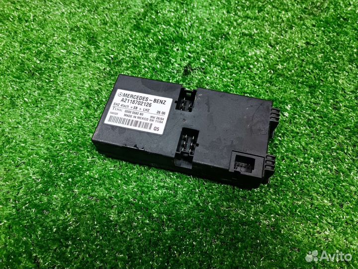 Блок управления подогревом сидения Mercedes W211