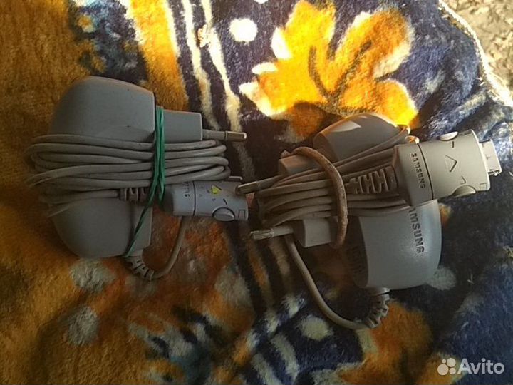 Зарядные устройства на телефон, кабели