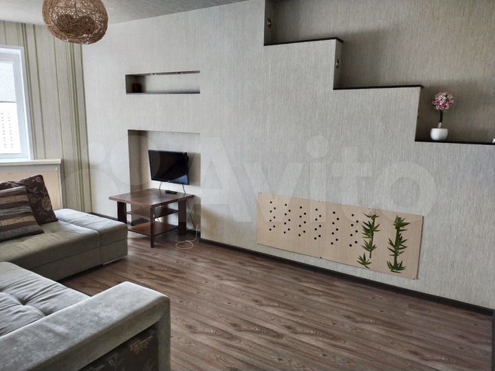 2-к. квартира, 55 м², 9/9 эт.