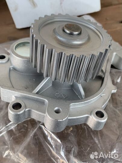 Водяной насос,помпа Chery,Vortex