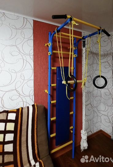 Шведская стенка со скамьей