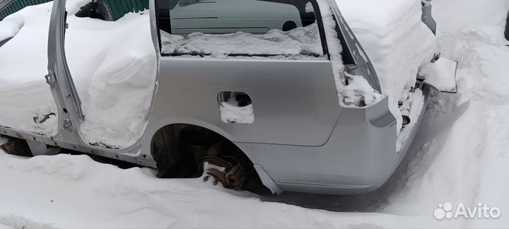 Крыло заднее