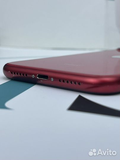 iPhone 11, 256 ГБ