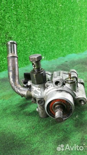 Насос гур Mazda Xedos 9