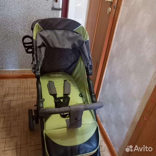 Прогулочная коляска