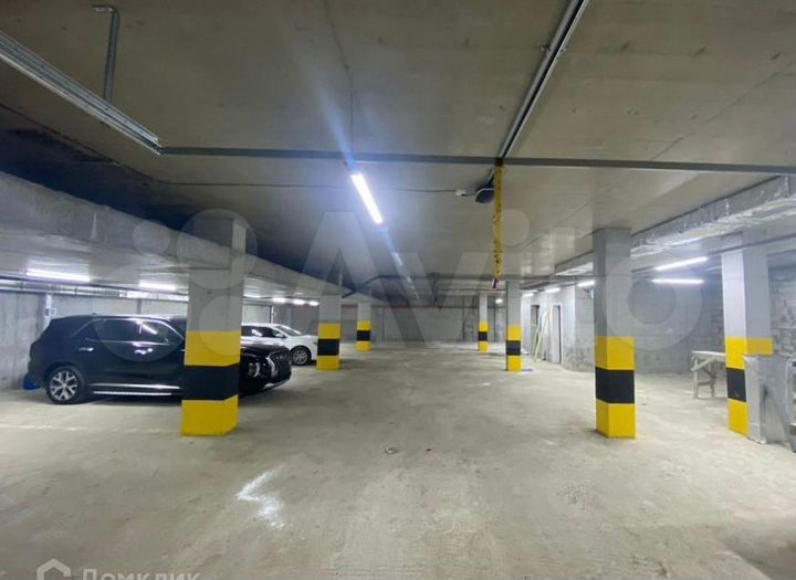 Машиноместо, 17 м²