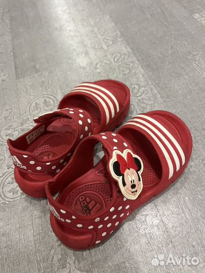 Босоножки для девочки