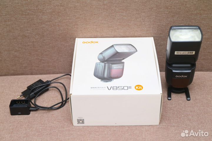 Вспышка Godox Ving V850III