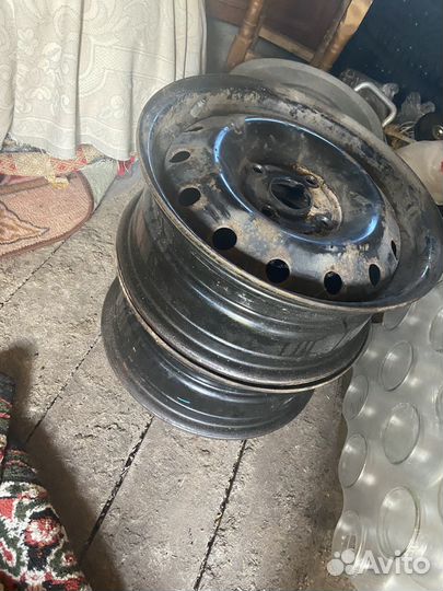 Штампованные диски r16