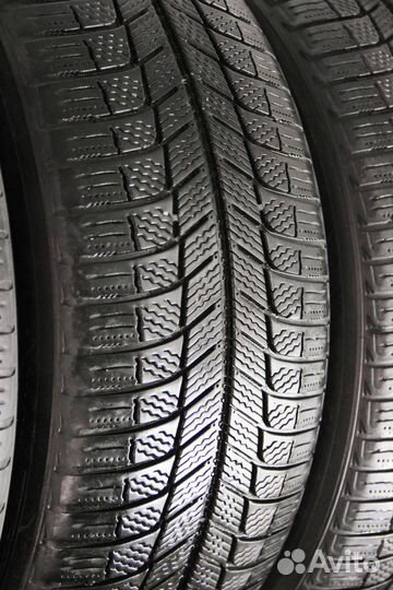 Michelin X-Ice XI3 245/45 R19 102H