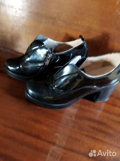 Женская обувь