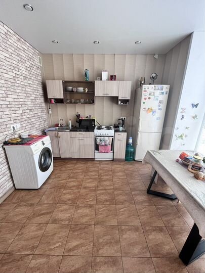 2-к. квартира, 60 м², 7/12 эт.