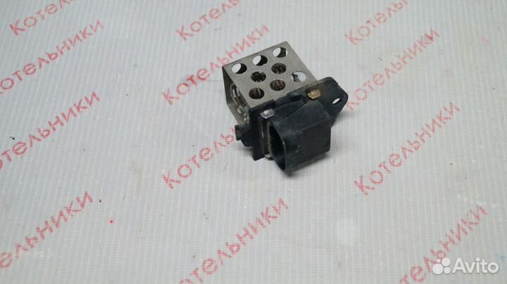 Nissan 82000-45082 резистор вентилятора