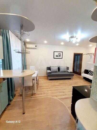 2-к. квартира, 49 м², 3/5 эт.