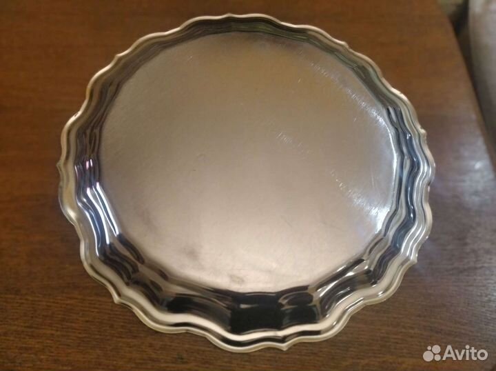 Поднос мельхиоровый