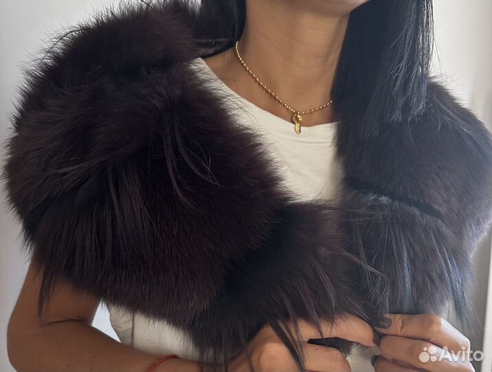 Меховой воротник чернобурка