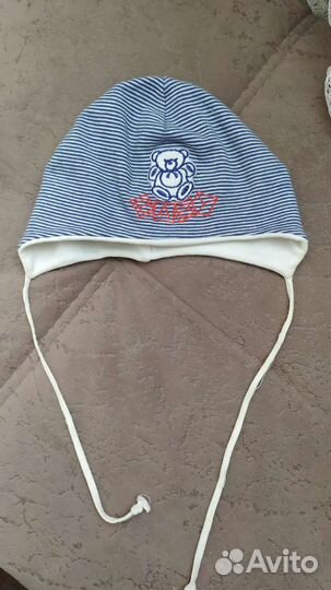 Трикотажная шапочка для малыша