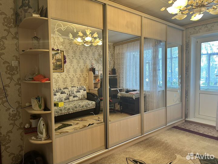 Продам шкаф купе
