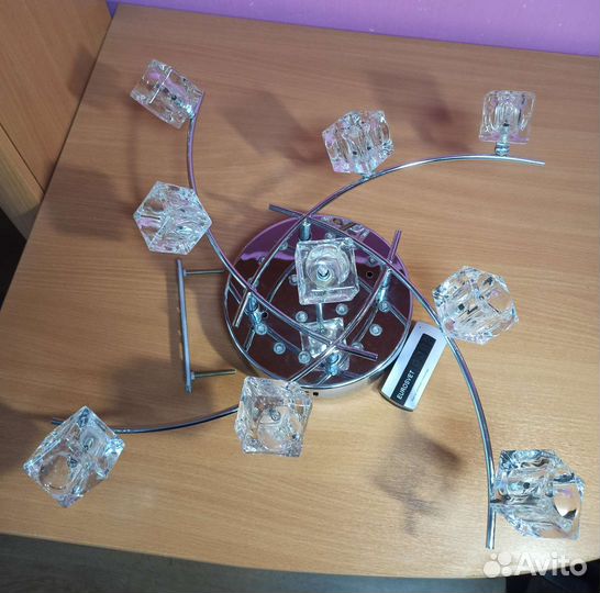 Люстра потолочная