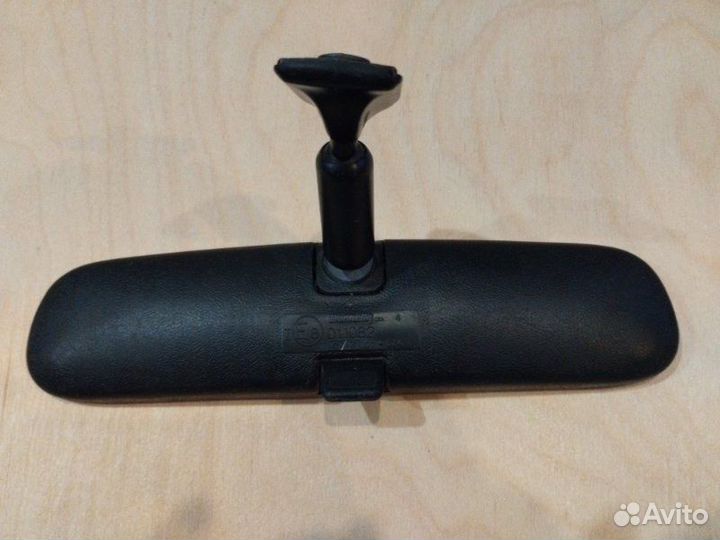 Зеркало заднего вида салонное Nissan Bluebird