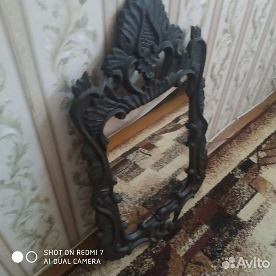 Зеркало настенное