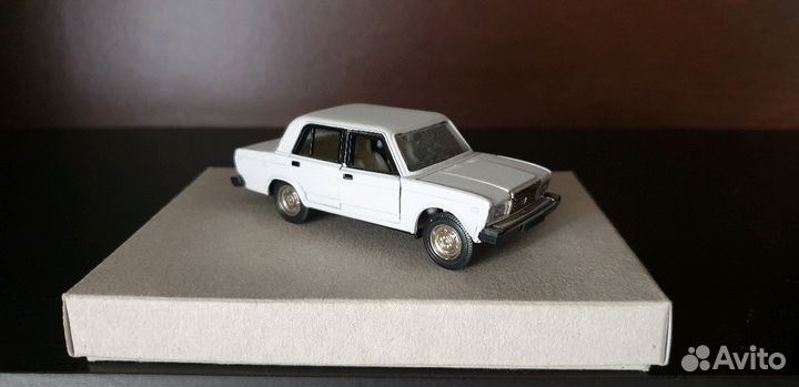 Модель автомобиля ваз 2107 А40