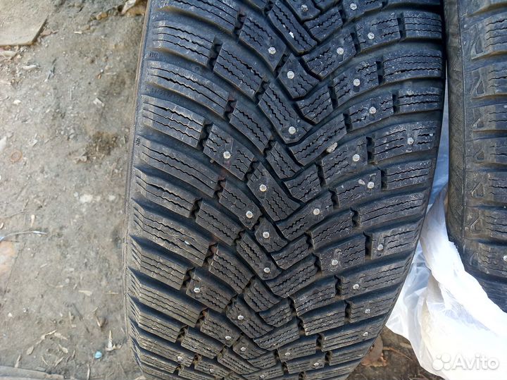 Continental AllSeasonContact 245/45 R19