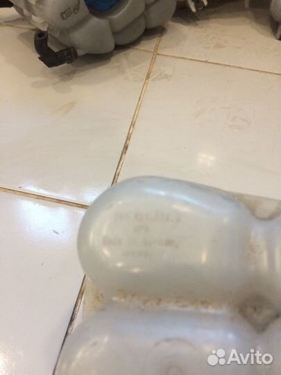 Бачок расширительный Volkswagen Touareg 7P