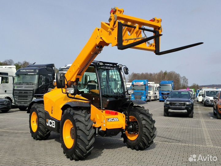 Телескопический погрузчик JCB 531-70, 2024