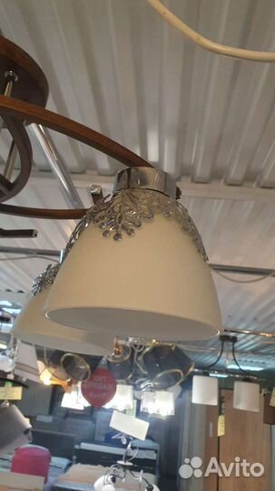 Люстра потолочная новая