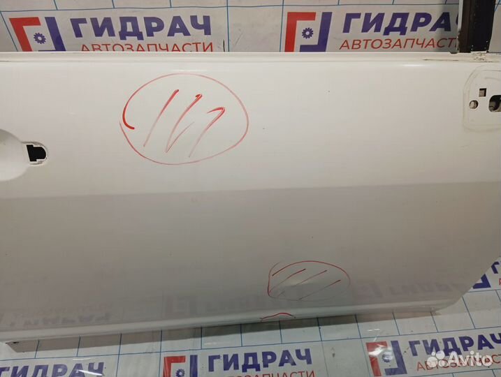 Дверь передняя правая Nissan Tiida (C11) 80100-EL030