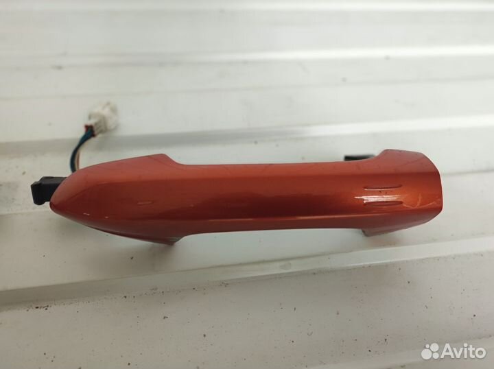 Ручка правой двери Geely Coolray