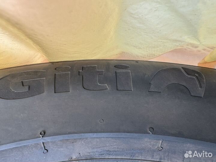 Giti Control P10 255/55 R20 110W