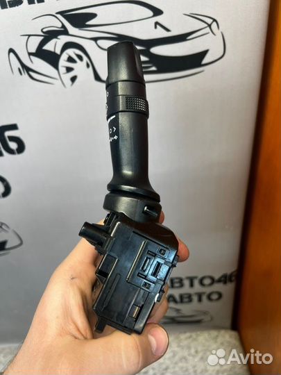 Подрулевой переключатель дворников Kia Ceed 2