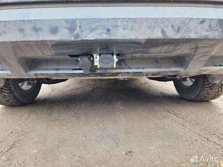 Фаркопы для Шкода Карок 2017