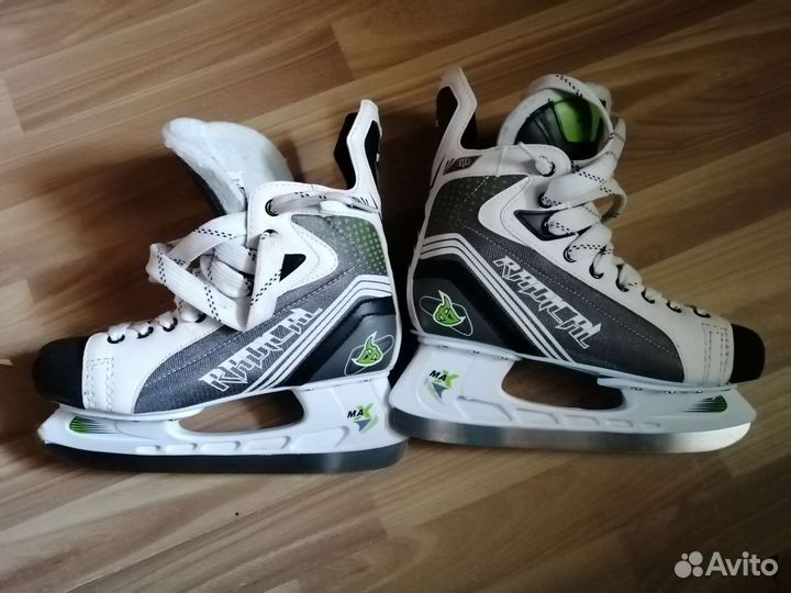 Коньки хоккейные radical