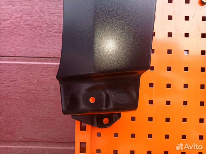 Крыло Toyota land cruiser prado 150