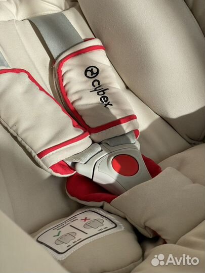 Автокресло Cybex Cloud Z i-Size FE Ferrari