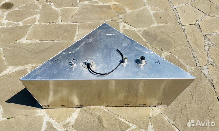 Топливный бак для лодки