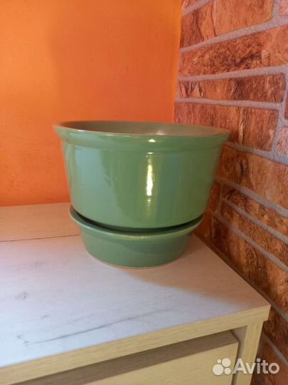 Кашпо для цветов