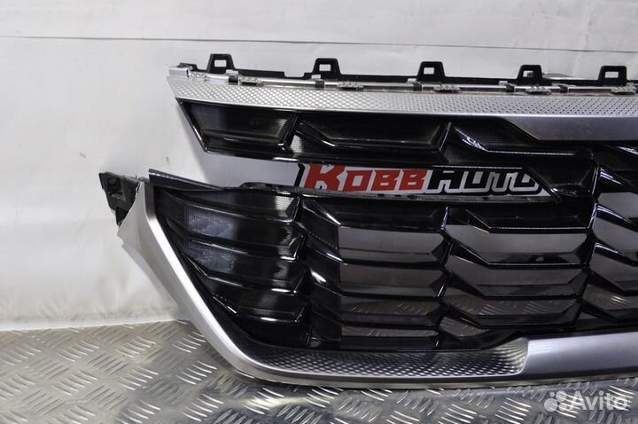 Б/У Б/У Решетка радиатора Kia Seltos 2022- бу