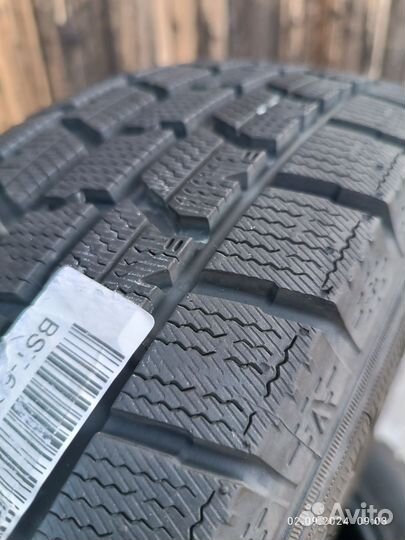 Goodyear Ice Navi 7 175/65 R14