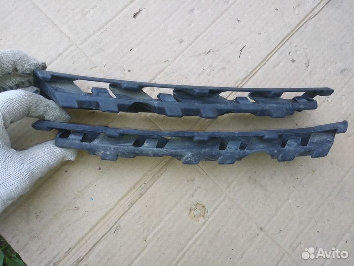 Кронштейн фары Kia Sorento Prime